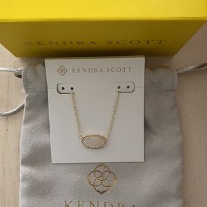 NWT Kendra Scott necklace